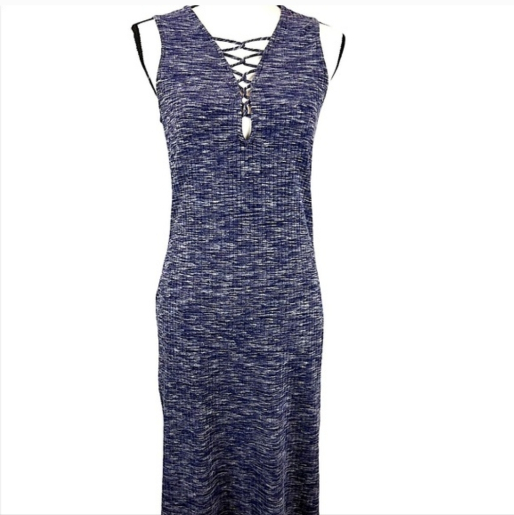 Sun & Shadow Navy Midi Dress